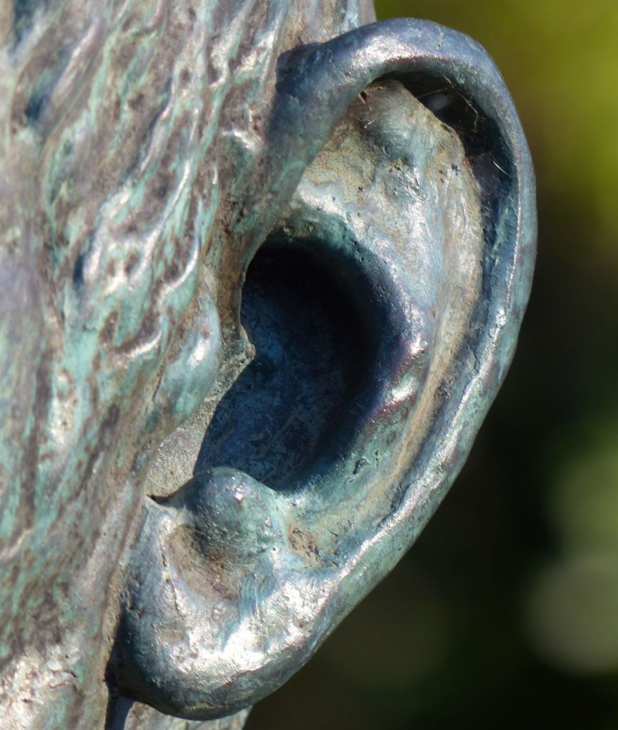 leaf-statue-green-ear-close-up-sculpture-1096482-pxhere.com